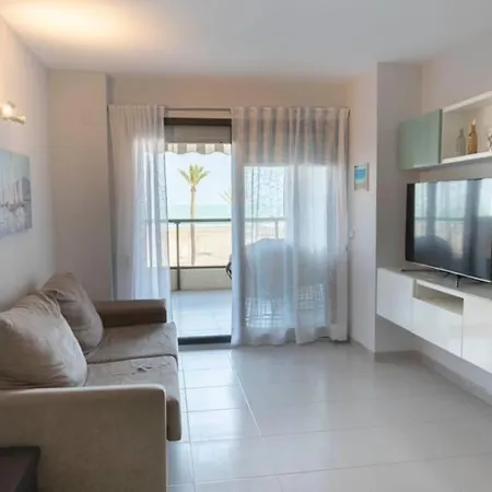 Apartamento Espacio 1, Frontal Mar, Jacuzzi * Cullera