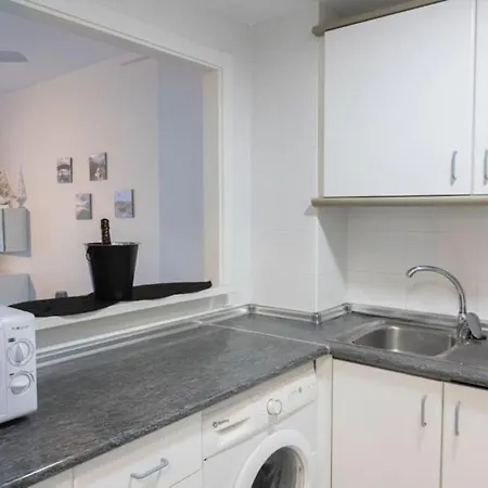 Apartamento Espacio 1, Frontal Mar, Jacuzzi Apartamento *